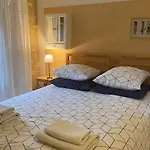 Grande Maison Rénovée, Piscine, 4 Chambres, Vaste Terrain, Près Piste Cyclable Et Pêche, Wi-fi Inclus - Fr-1-426-408 Hébergement de vacances Fontenay-le-Comte