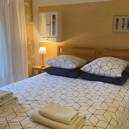 Grande Maison Rénovée, Piscine, 4 Chambres, Vaste Terrain, Près Piste Cyclable Et Pêche, Wi-fi Inclus - Fr-1-426-408 Сasa de vacaciones Fontenay-le-Comte