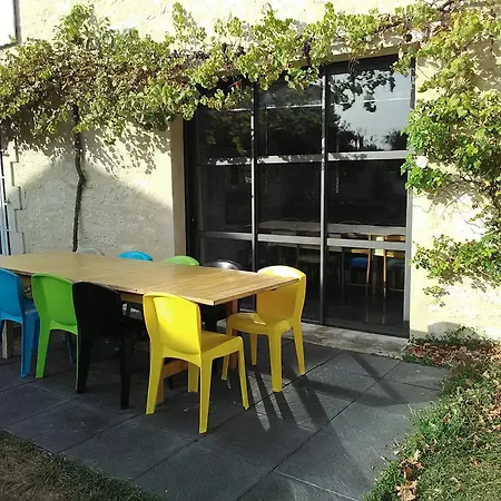 Grande Maison Rénovée, Piscine, 4 Chambres, Vaste Terrain, Près Piste Cyclable Et Pêche, Wi-fi Inclus - Fr-1-426-408 Fontenay-le-Comte