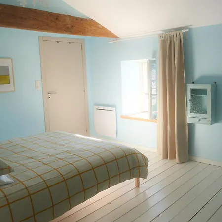 Grande Maison Renovee, Piscine, 4 Chambres, Vaste Terrain, Pres Piste Cyclable Et Peche, Wi-fi Inclus - Fr-1-426-408 Fontenay-le-Comte