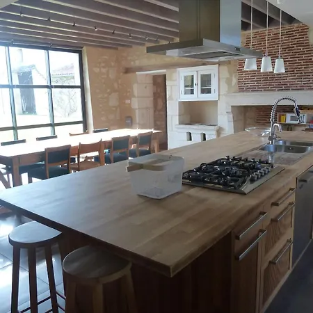 Grande Maison Renovee, Piscine, 4 Chambres, Vaste Terrain, Pres Piste Cyclable Et Peche, Wi-fi Inclus - Fr-1-426-408 Nyaraló *