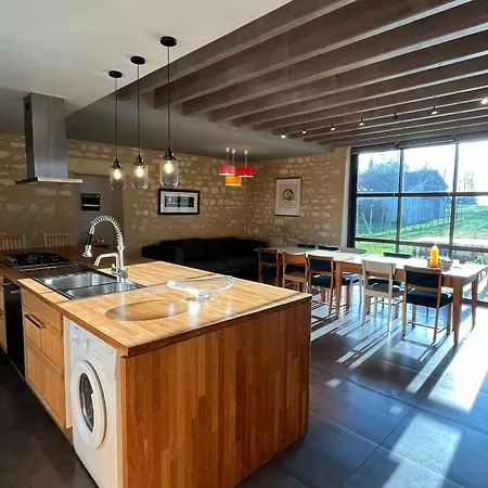 Grande Maison Renovee, Piscine, 4 Chambres, Vaste Terrain, Pres Piste Cyclable Et Peche, Wi-fi Inclus - Fr-1-426-408 * Fontenay-le-Comte