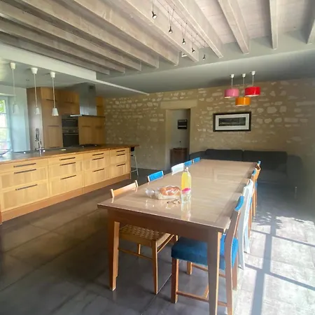 Grande Maison Renovee, Piscine, 4 Chambres, Vaste Terrain, Pres Piste Cyclable Et Peche, Wi-fi Inclus - Fr-1-426-408 Nyaraló