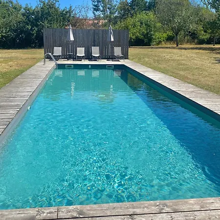 Grande Maison Renovee, Piscine, 4 Chambres, Vaste Terrain, Pres Piste Cyclable Et Peche, Wi-fi Inclus - Fr-1-426-408 * Fontenay-le-Comte