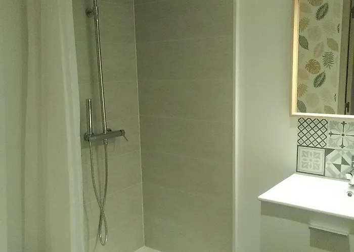 בית נופש Grande Maison Renovee, Piscine, 4 Chambres, Vaste Terrain, Pres Piste Cyclable Et Peche, Wi-fi Inclus - Fr-1-426-408 פונטנה-לה-קומט