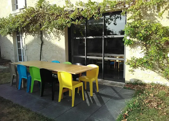 Grande Maison Renovee, Piscine, 4 Chambres, Vaste Terrain, Pres Piste Cyclable Et Peche, Wi-fi Inclus - Fr-1-426-408 פונטנה-לה-קומט