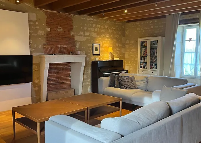 בית נופש Grande Maison Renovee, Piscine, 4 Chambres, Vaste Terrain, Pres Piste Cyclable Et Peche, Wi-fi Inclus - Fr-1-426-408 פונטנה-לה-קומט